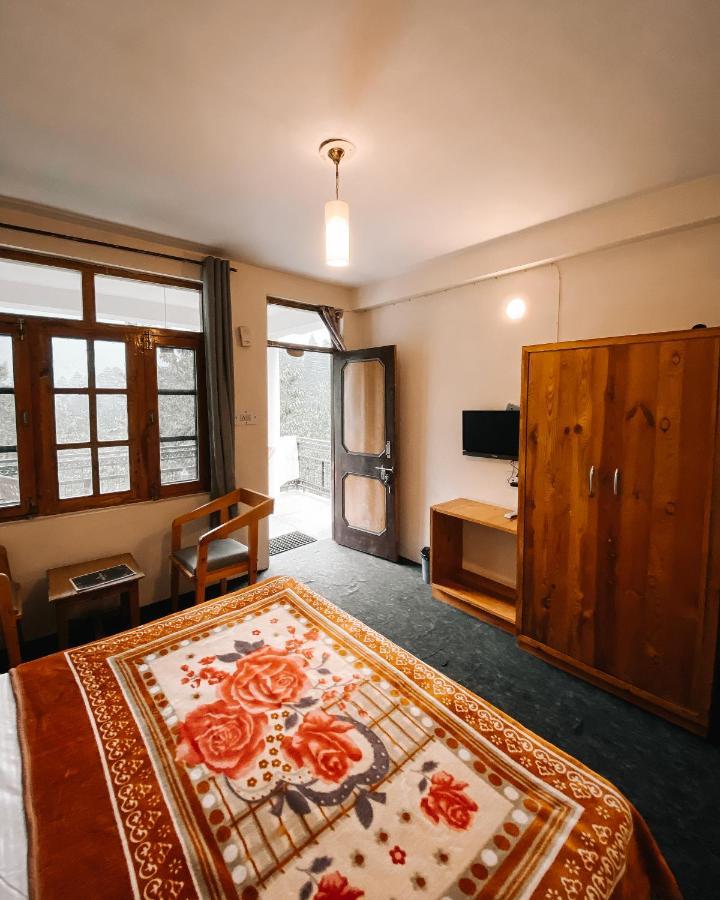 Jungle By Sturmfrei Manali Hostel Exterior photo