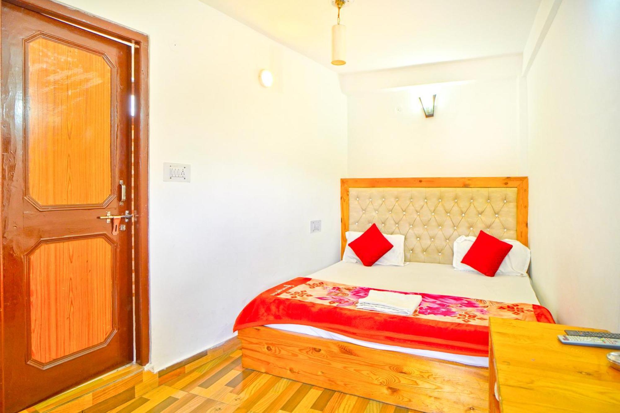 Jungle By Sturmfrei Manali Hostel Room photo